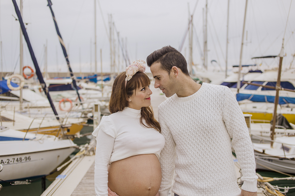 fotógrafo embarazo barcelona :: les casetes del garraf :: embarazada en la playa :: fotógrafo embarazo Barcelona :: Sitges